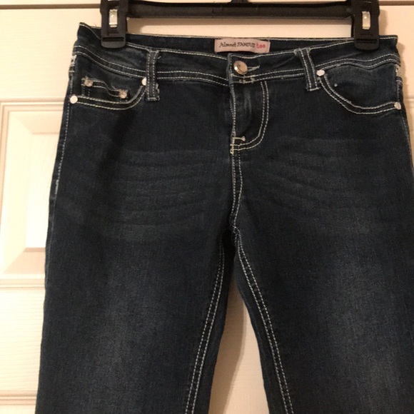 Almost famous Too - Picture 2 of 5